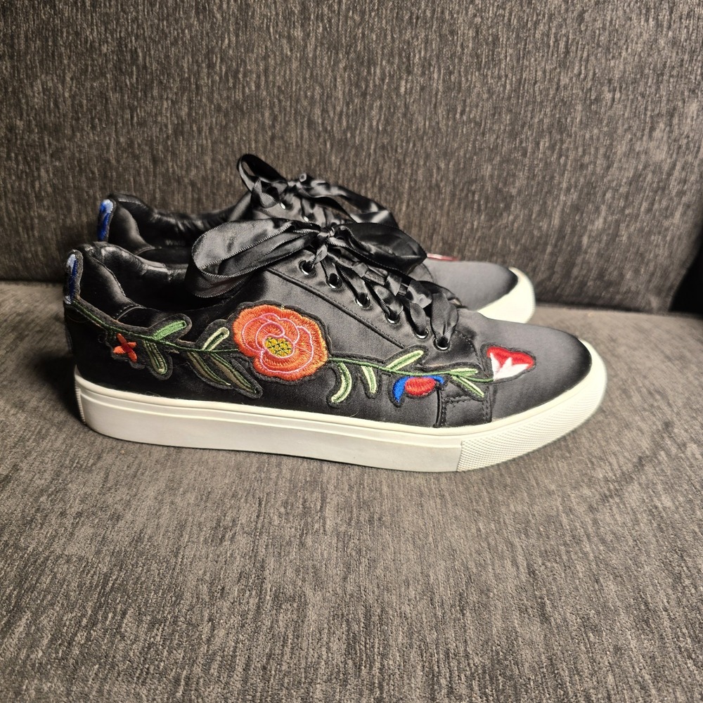 Report Airini Black Satin Floral Embroidered Ribbon Lace Sneakers Womens‎ 10